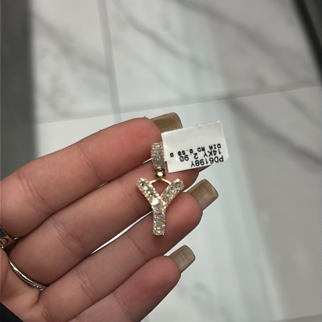 ‘Y’ Initial Pendant